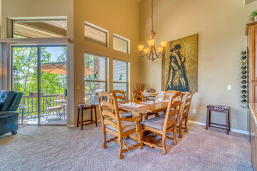 Home dining room