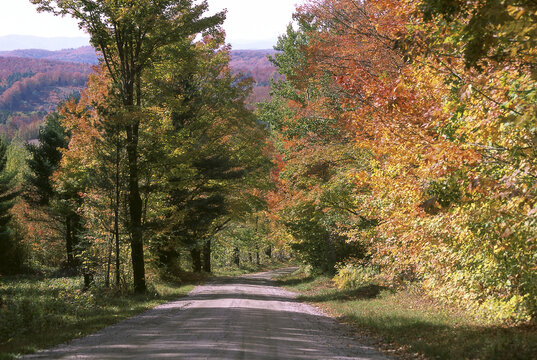 Road passing through the countryside, Vermont, USA