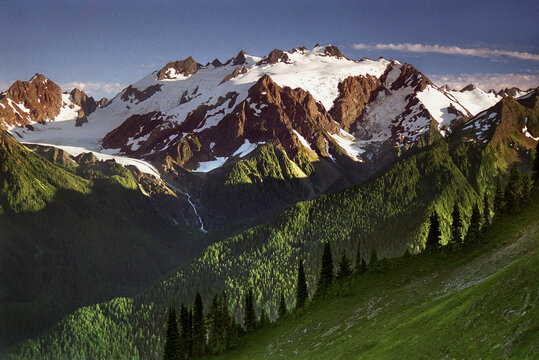 Panoramic view of the snow capped peaks of Mount Olympus, Olympic National Park, Washington, USA