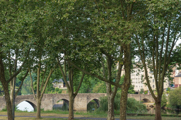 limoges,pont, saint-martial, haute-vienne, limousin, fleuve, vienne, eau, architecture, vieux, ciel, europe, pierre, paysage, france, voyage, ancien, ville, repère, arc, tourisme, mediéval, historique