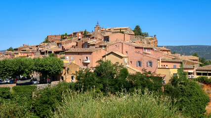 Fototapeta na wymiar The village of Roussillon in France