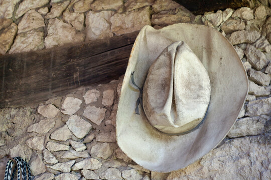 Mexico, Guanajuato, Mineral de Pozos, Old Cowboy Hat