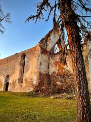 sunrise on the ruins