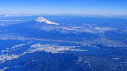 羽田行き飛行機からの富士山13