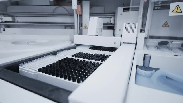 Analyzer device for working with blood, urine, biomaterials. Modern medical computerized equipment