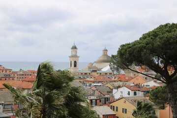 Cityscape in Chiavara, Liguria | Overview