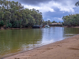 Fototapeta premium Beach To Wharf