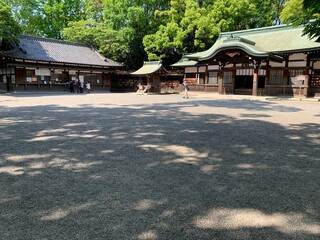 熱田神宮境内の上知我麻神社