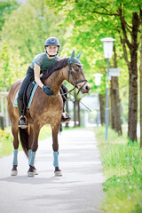 M&auml;dchen mit Pferd