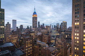 Keuken foto achterwand Empire State Building New York City skyline at evening, cloudy day, high point of view. USA
