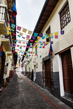 Historic Calle la Ronda street scene, Quito, Ecuador, South America