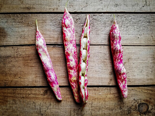 Dried cranberry beans