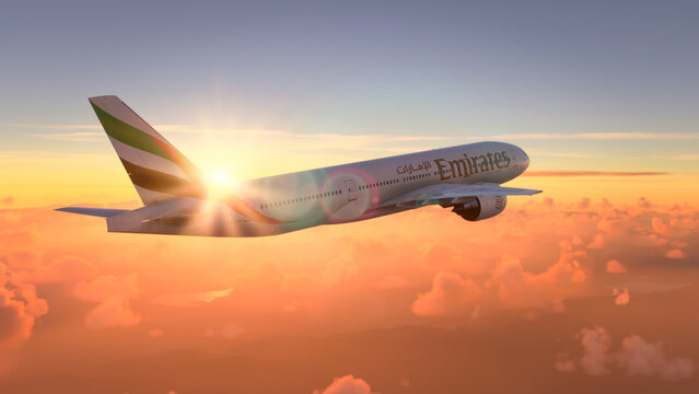 Boeing 777 Emirates flying on amazin sunset, 5 May, 2022, Sao Paulo, Brazil