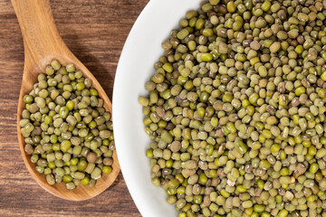 Vigna Radiata - Raw organic green mung beans