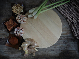 Thai northern redcurry spice pork soup and garlic 