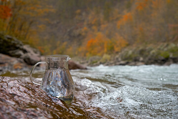 Jug of a pure river of water.