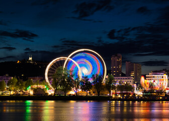 Riesenrad bei Nacht