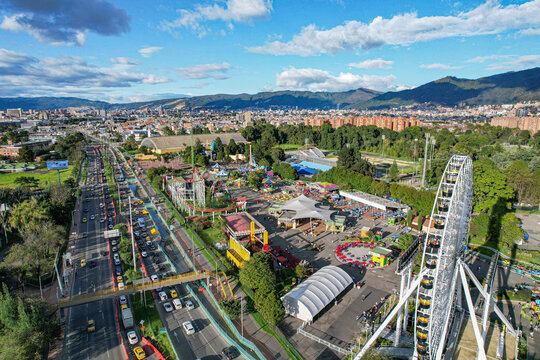 Paisaje urbano de la ciudad de Bogotá (Colombia), ubicada en sur américa