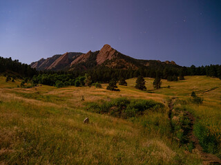 Fototapeta premium Night view of the famous Flatirons