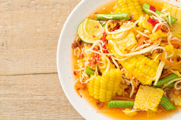 Som Tum - Thai spicy papaya salad with corn