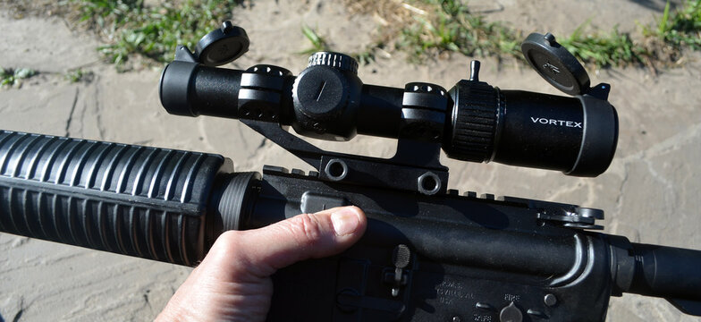 Vortex rifle scope STRIKE EAGLE 1-8x24 on AR-15 assault rifle. Kiev,Ukraine. May 4, 2022.