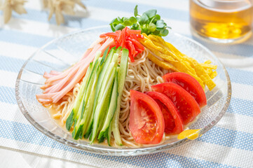 冷やし中華　冷麺