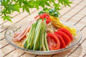 冷やし中華　冷麺