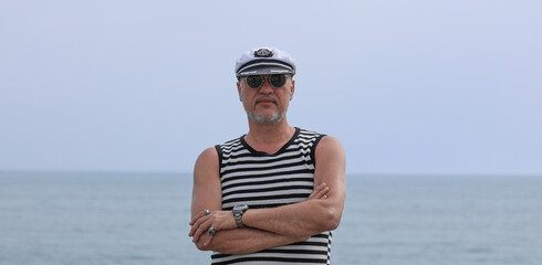 Fototapeta na wymiar portrait of an old sea captain