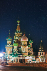 Fototapeta na wymiar St. Basil's Cathedral on Red Square in Moscow at night