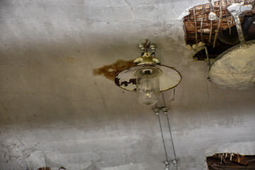 Glühlampe, alt, Form, Lampenschirm, Lampe, Glühfaden, Kohlefadenlampe, Lost Place, Urban...