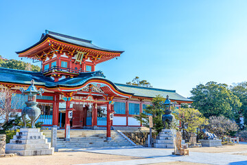 Fototapeta premium 春の防府天満宮 山口県防府市 Hofu Tenmangu Shrine in Spring. Yamaguchi-ken Hofu city.