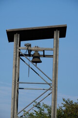 FU 2020-08-11 Fries T2 157 Im Turm hängt eine Glocke