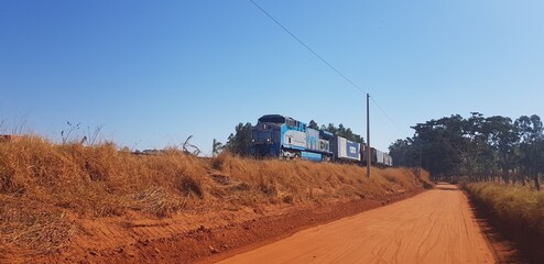 Passagem  por Mirassol fiquei 20 minutos parado até o tem passar  