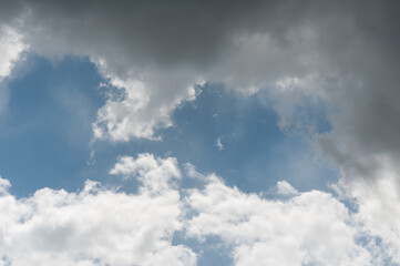 Fototapeta premium (inclement weather forecast) darkish clouds in the sky