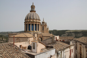 Fototapeta na wymiar baroque cathedral (st george duomo) in ragusa in sicily (italy)