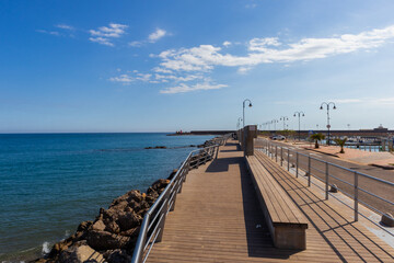 Fototapeta premium Walking sea port in Adra