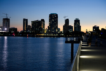 Obraz premium St. Petersburg, Florida city skyline at sunset