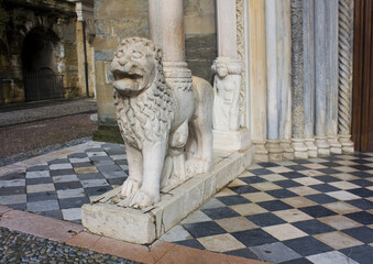 Sculpture of lion at the entrance to the Basilica of Santa Maria Maggiore in Bergamo