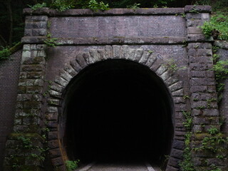 碓氷峠のトンネル