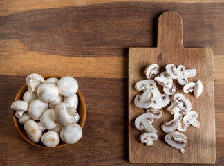mushrooms whole and sliced