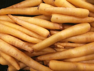 Vegetable - yellow carrots