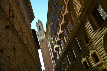 Siena, Piazza del Campo,palazzi