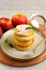 Apple fritters with sugar