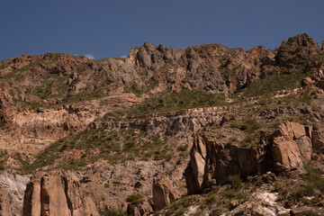 Fototapeta premium Geology. View of the rocky and sandstone mountains in the desert.