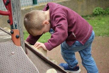 enfant qui joue