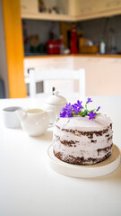 Naked cake, tort urodzinowy, aranżacja stołu