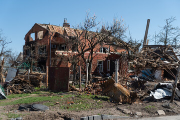 Plakat Chernihiv, Ukraine - 27.04.2022: Russian occupants destroyed private houses in the city of Chernihiv