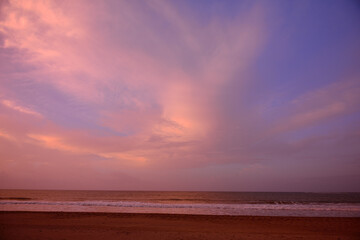 Fototapeta na wymiar sunset on an empty deserted beach in Puerto Rico