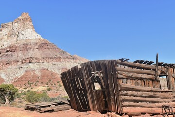 Abandoned cabin in the desert