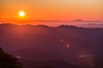 Gordijnen 赤城山鳥居峠から見た朝焼け © jyugem